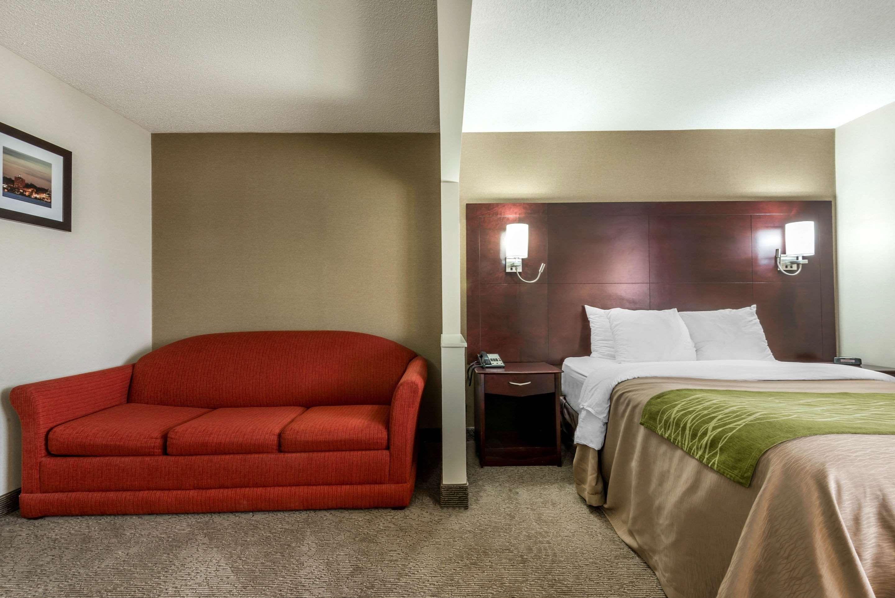 Comfort Inn & Suites Barrie Esterno foto