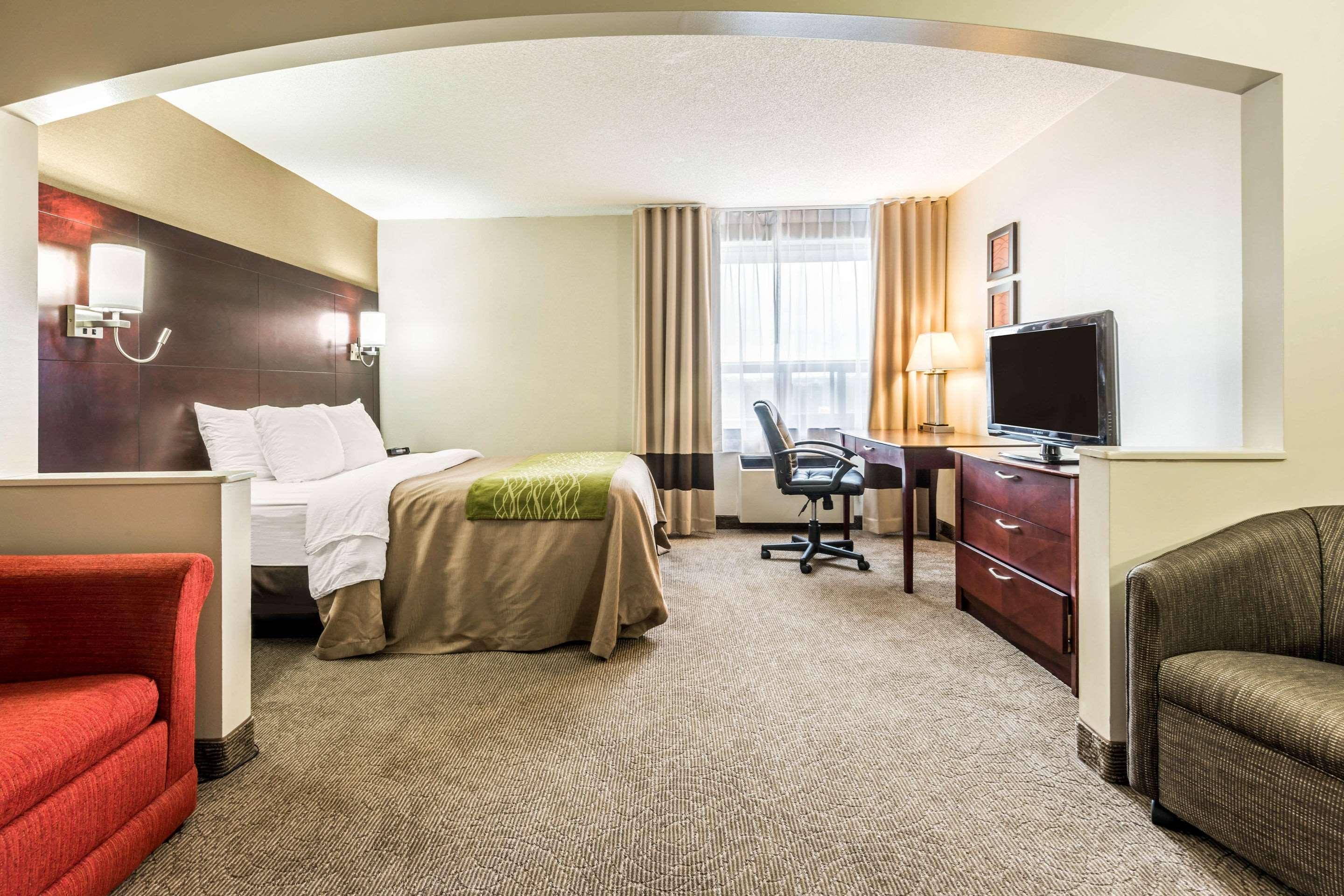 Comfort Inn & Suites Barrie Esterno foto