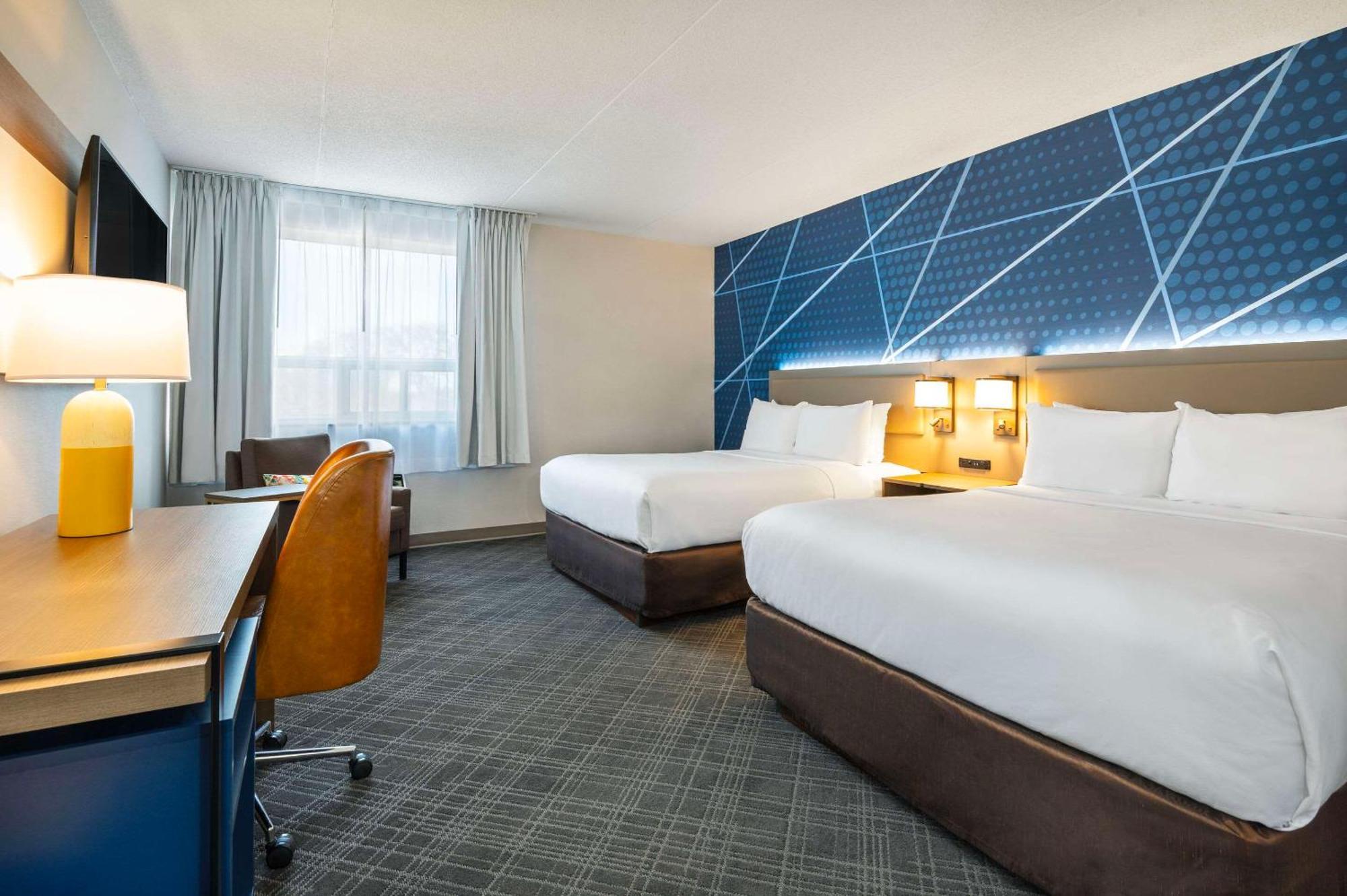 Comfort Inn & Suites Barrie Esterno foto