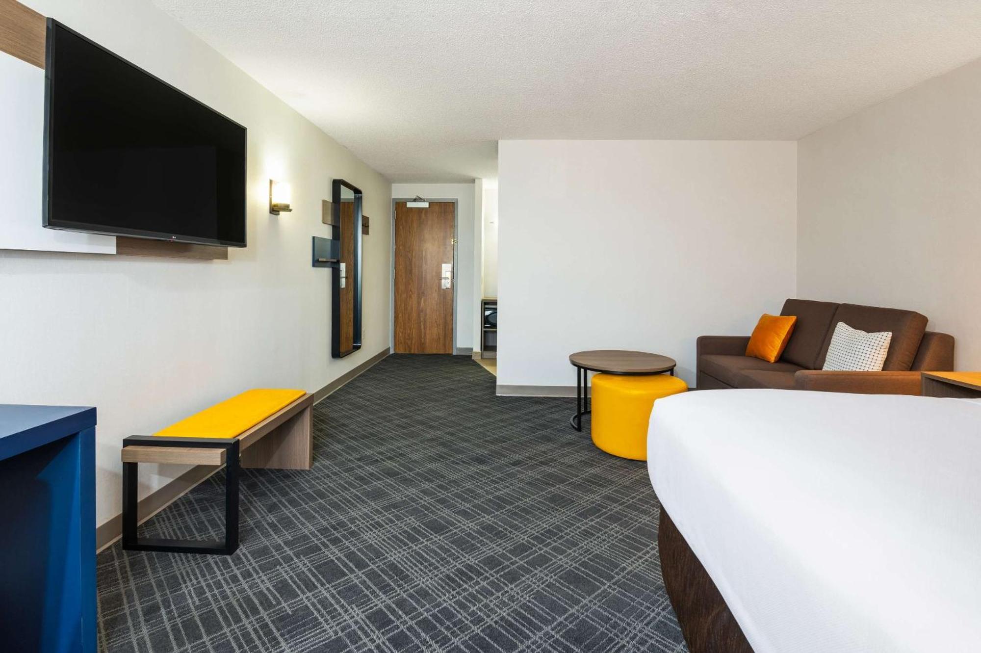 Comfort Inn & Suites Barrie Esterno foto
